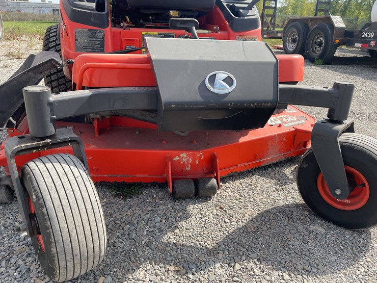 kubota-zd321-image-10