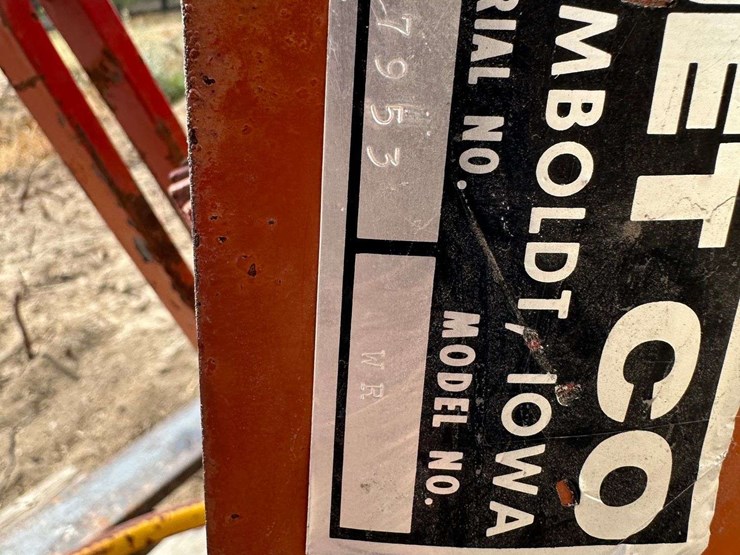 jet-wire-roller-&-custom-forks-for-bucket-image-8
