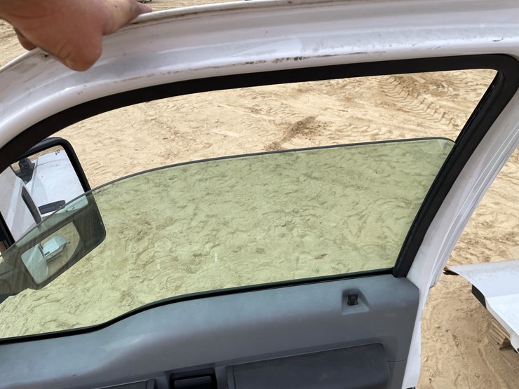 2011-ford-f250-image-11