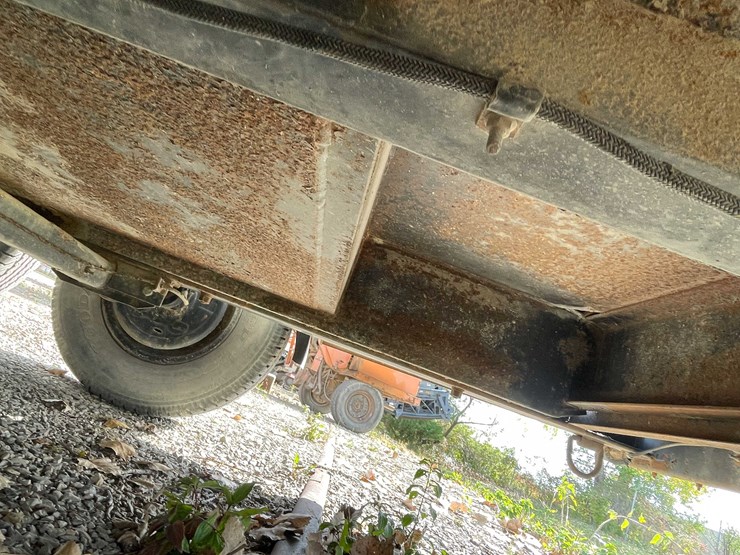 caterpillar-xq125-image-39