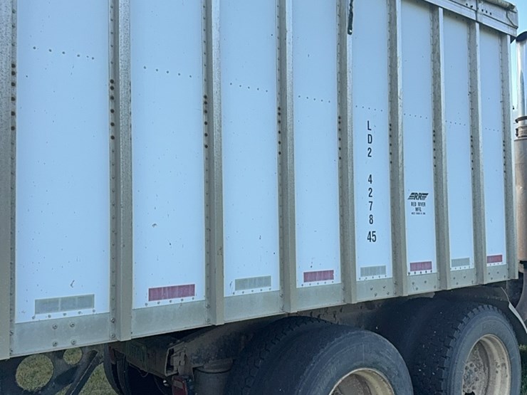 41’-rr-live-bottom-grain-trailer,-has-roll-tarp-image-13
