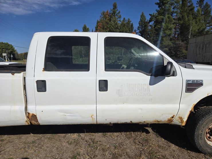 2008-ford-f250-image-14