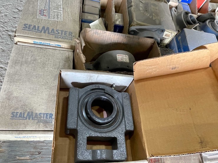 #8620-•-pallet-of-various-bearings-(aps)-image-7