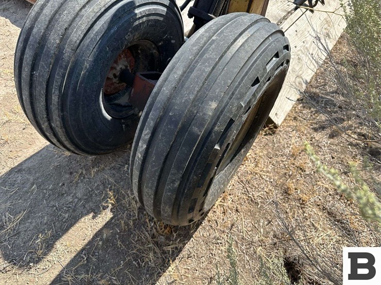 custom-equipment-cart-image-14