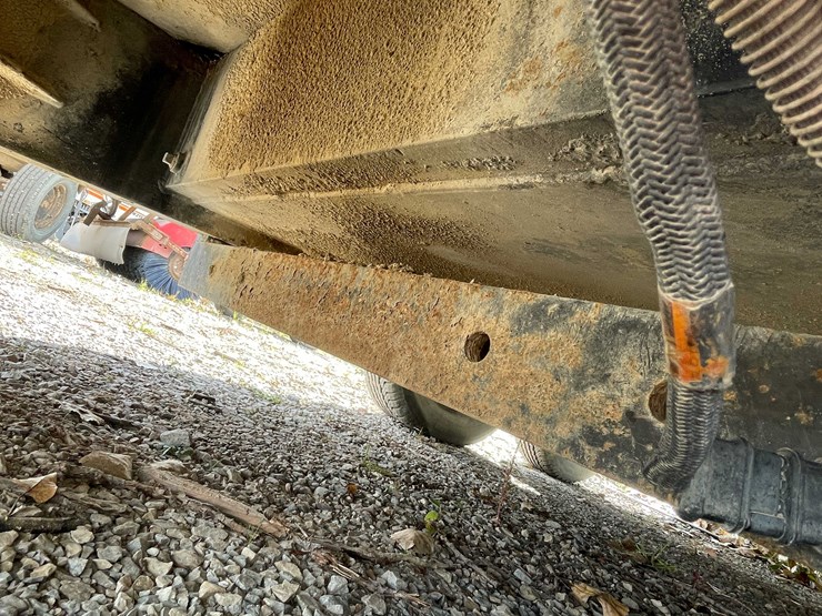 caterpillar-xq125-image-41