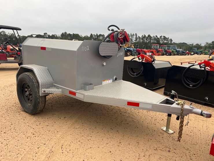 unused-xstar-300-gallon-portable-fuel-tank-image-1