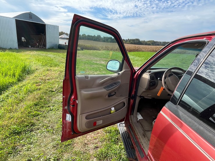 1997-ford-expedition-image-16