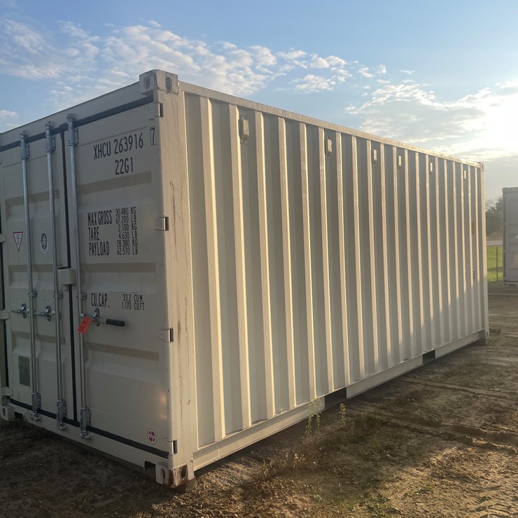#303 • 20' Shipping Container