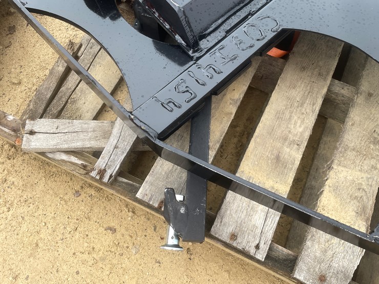 #2026-•-new-kc-mini-fork-frame-with-forks-image-8
