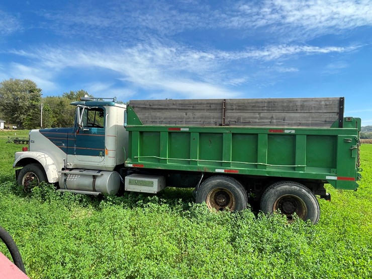 #4432-•-1989-international-grain-truck-(no-title)-image-8