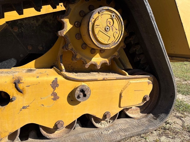 2020-caterpillar-299d3-xe-image-15