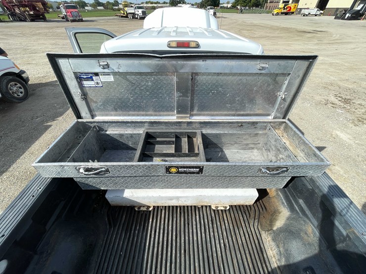 2011-ford-f250-xl-image-78