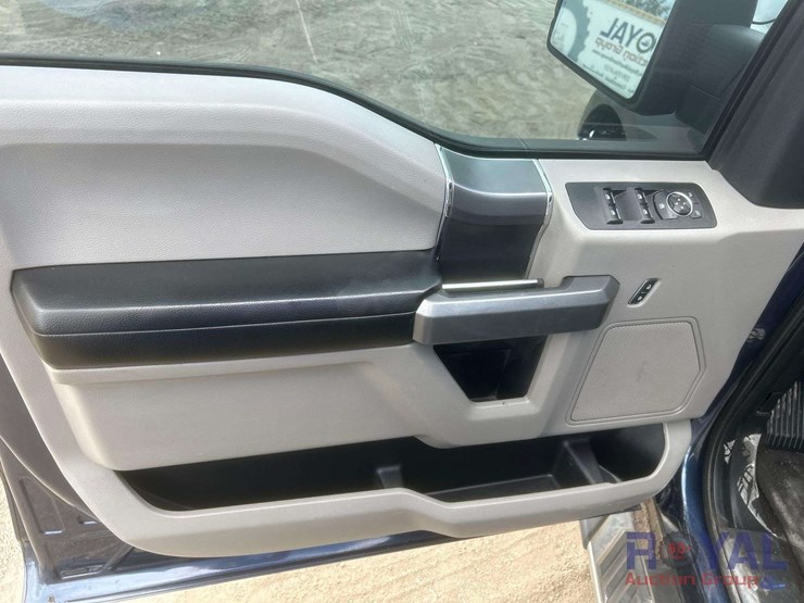 2017-ford-f150-image-11