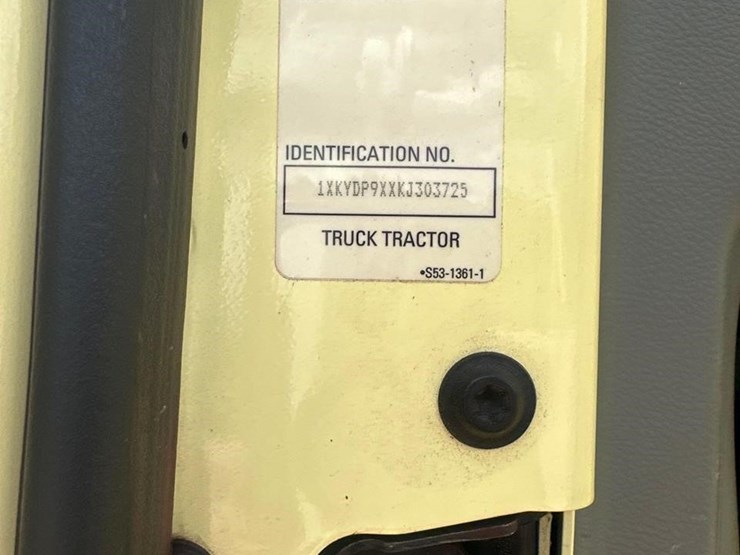 2019-kenworth-t680-image-20