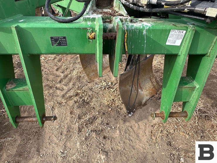 john-deere-975-image-12
