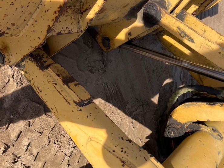 john-deere-310d-image-22