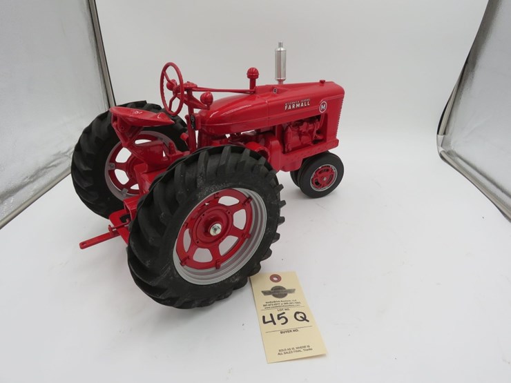 mccormick-deering-m-farmall-1/8-scale-tractor-image-2