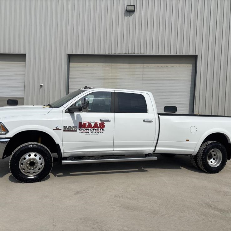 2017 DODGE RAM 3500