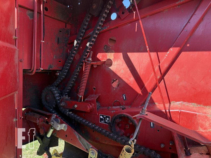 new-holland-688-image-24
