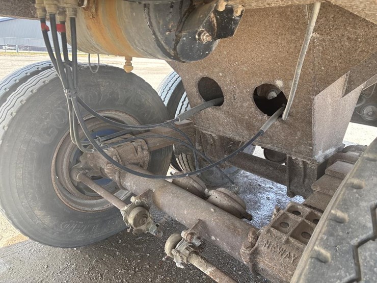 #1316-•-2002-dierzen-dominator-end-dump-trailer-image-13