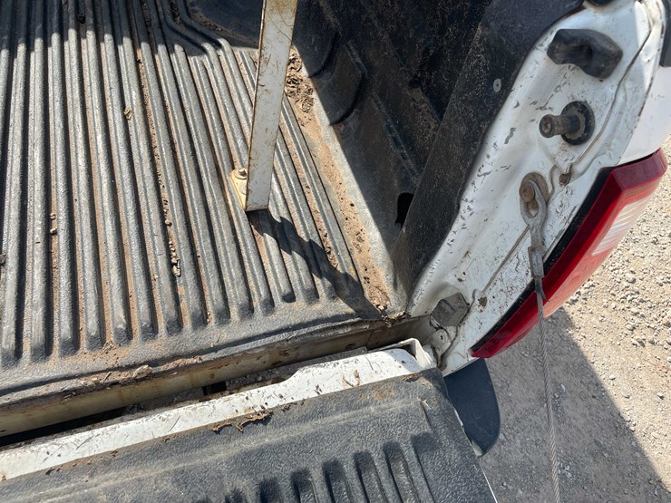 2011-ford-f250-xl-image-61