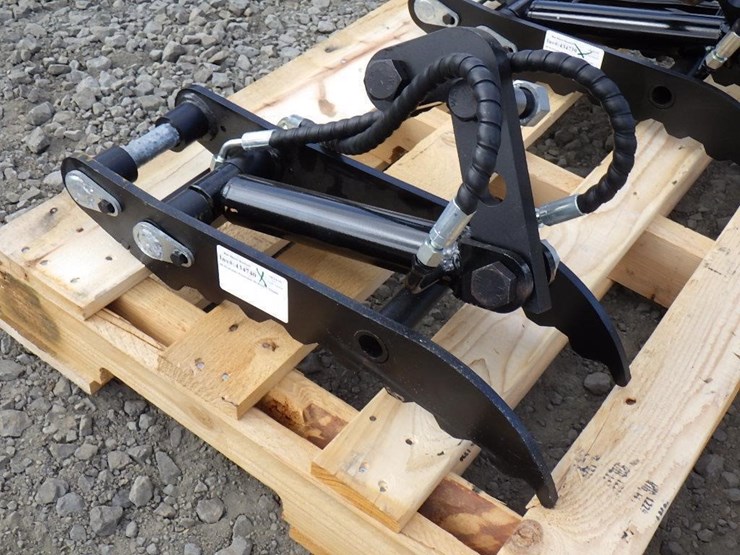 ir-hydraulic-excavator-hydraulic-thumb-image-4