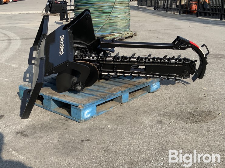 2007-ditchwitch-skid-steer-trencher-image-4
