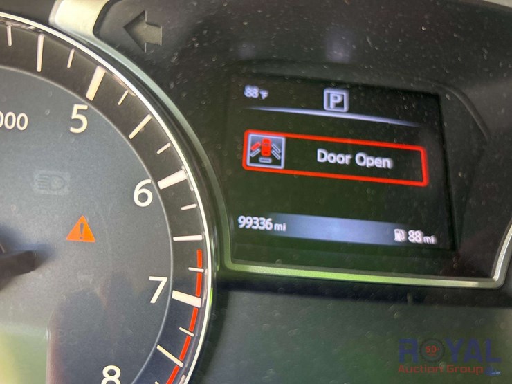 2016-nissan-altima-2.5-sedan-image-6