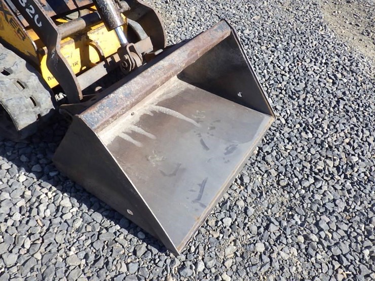 2013-morbark-320-skid-steer-tracked-loader-image-8