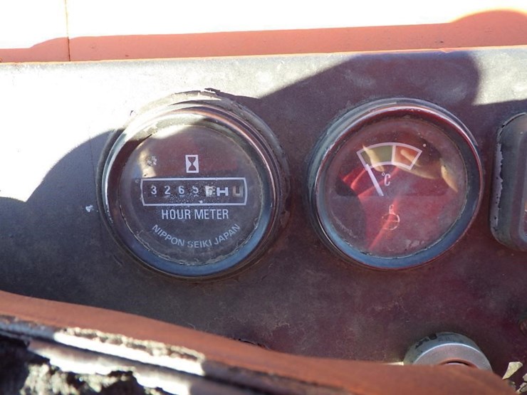 takeuchi-tb260-image-34