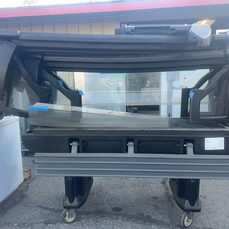 LOT#-604-CAMBRO COLD FOOD BAR