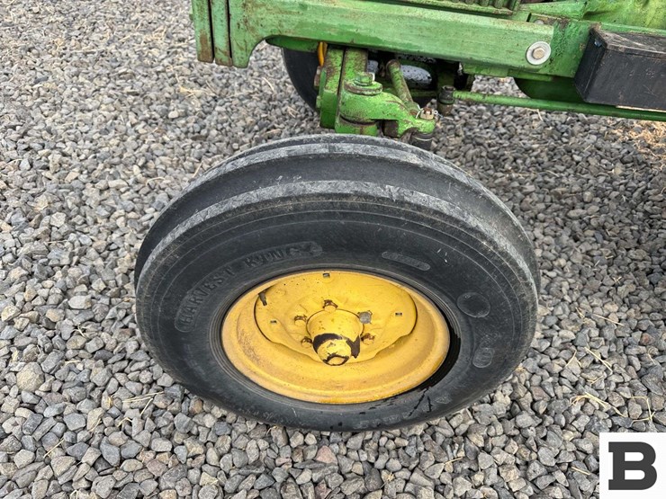 1976-john-deere-2640-image-15