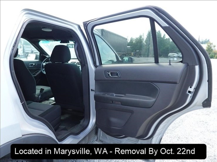 2014-ford-explorer-image-23