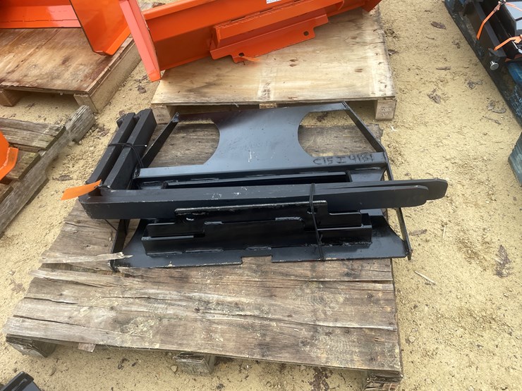 #2028-•-new-kc-mini-fork-frame-with-forks-image-2
