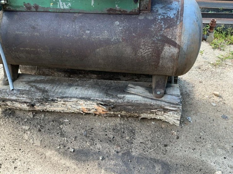 #157a-•-ingersol-rand-air-compressor-image-6