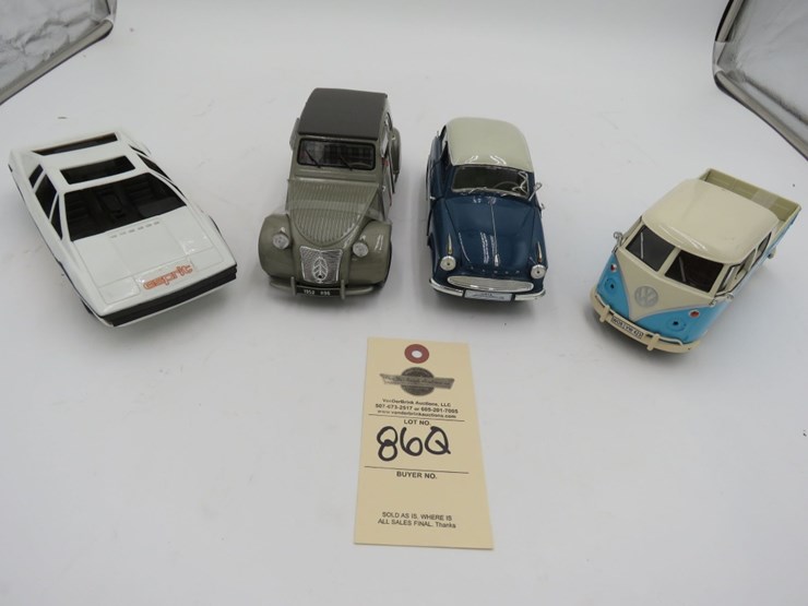 toy-car-grouping-image-1