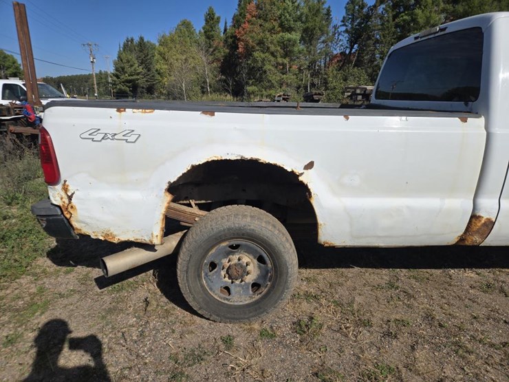 2008-ford-f250-image-13