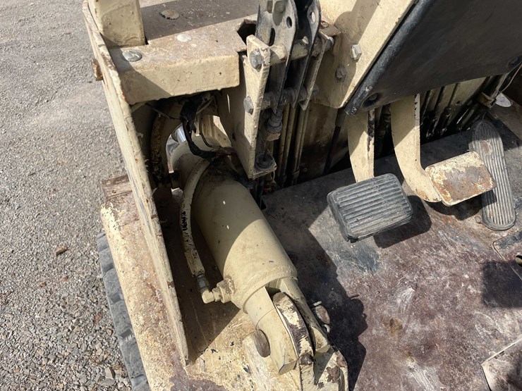 #8614-•-allis-chalmers-p50-forklift-(aps)-image-50