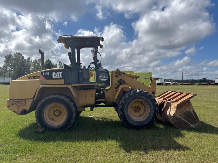 caterpillar-914g-image-8