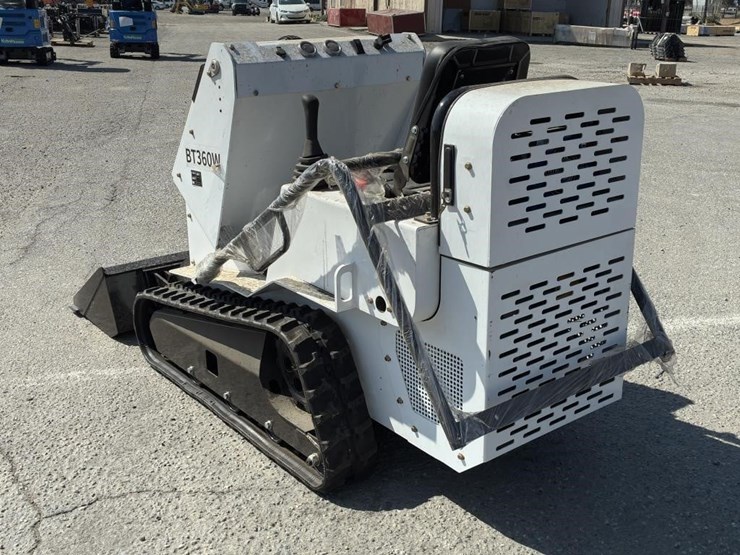 2025-bison-tek-bt360w-skid-steer-image-4