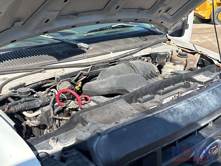 2008-ford-e350-image-5