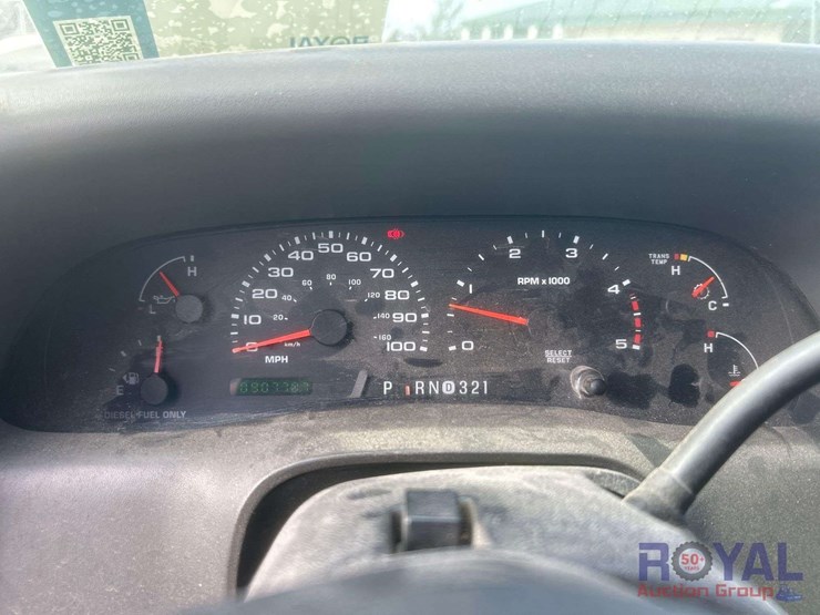 2004-ford-f550-image-16
