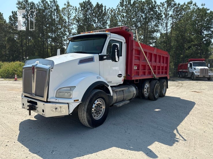 2016-kenworth-t880-image-7