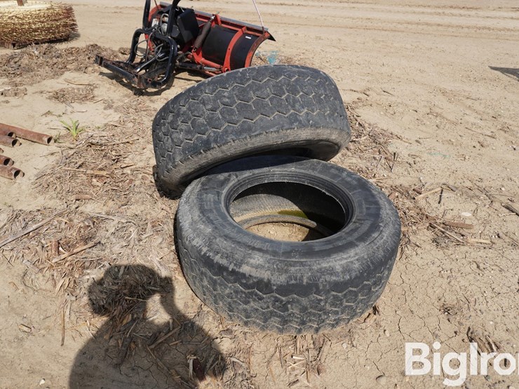 385/65r22.5-tires-image-6