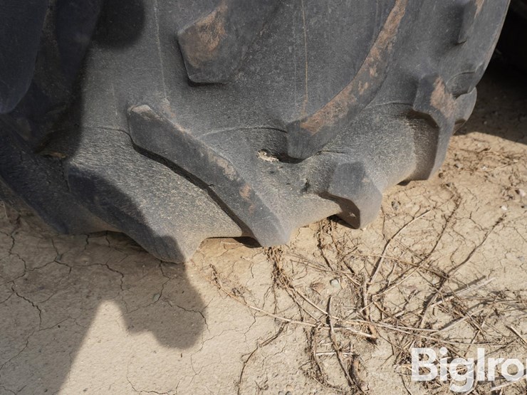 28l-26-tires-image-12