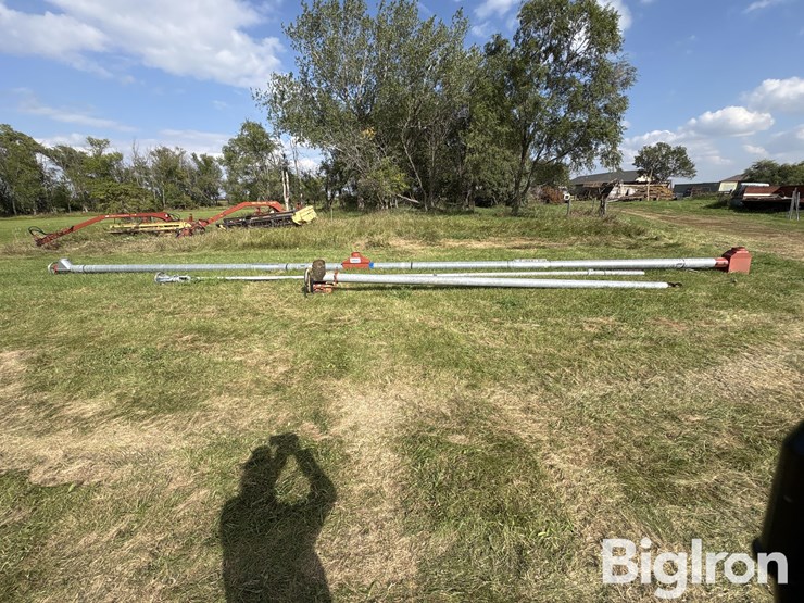 hutchinson-utility-grain-augers-image-4