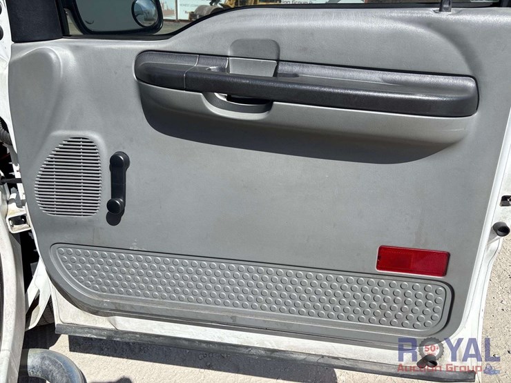 2006-ford-f250-image-26