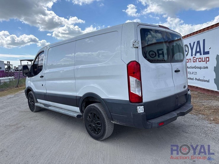2016-ford-transit-image-4