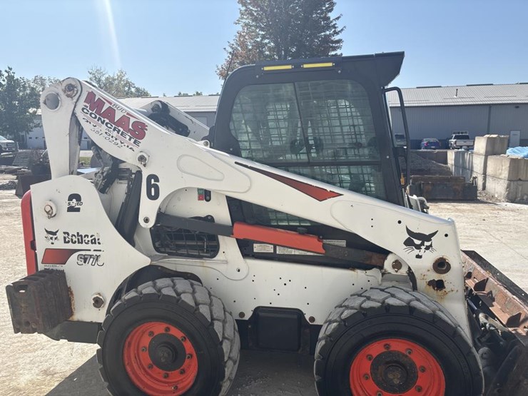 2019-bobcat-s770-image-11