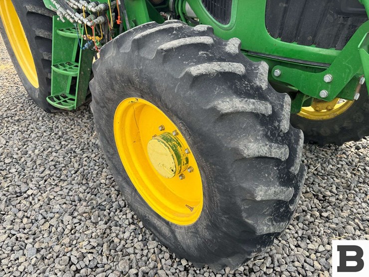 2011-john-deere-6115d-image-70